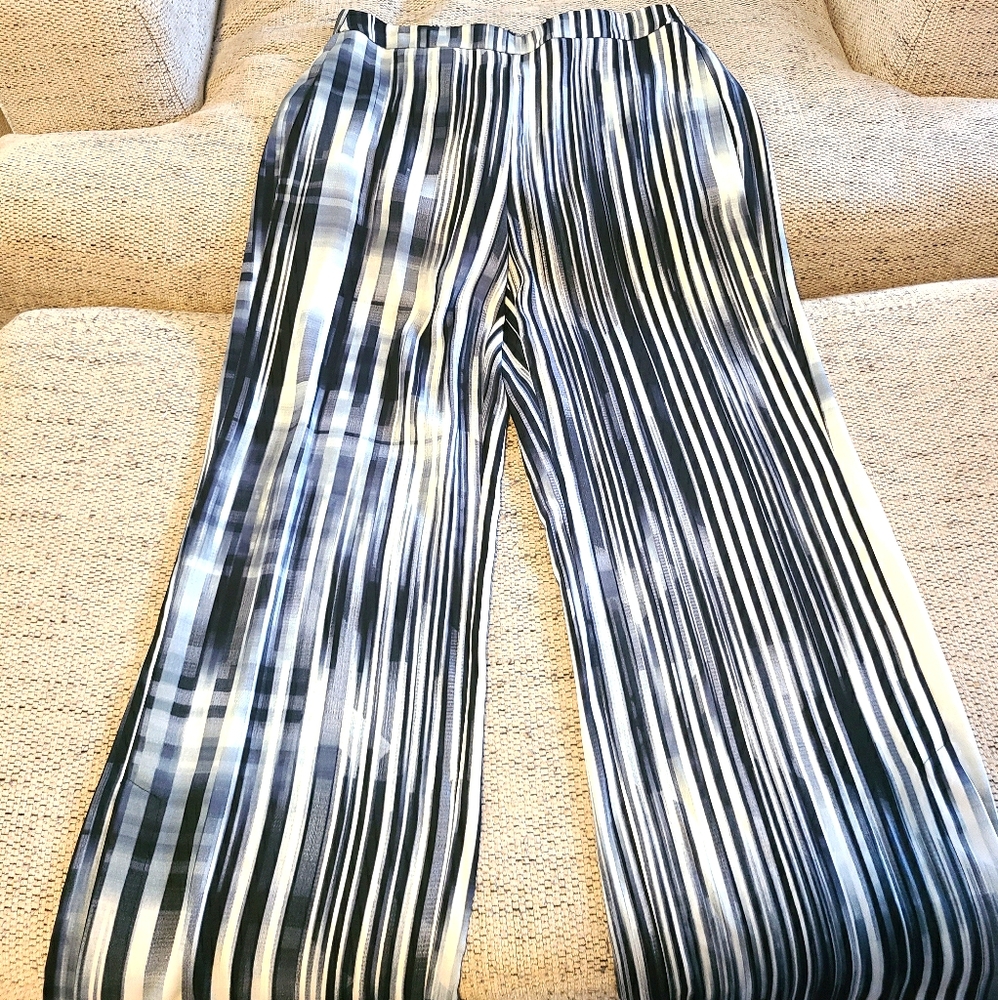 Bar III striped, wide leg pants, never been worn